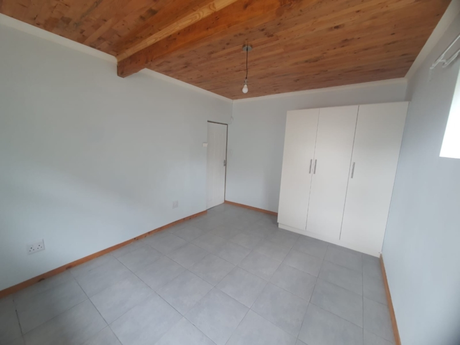 To Let 2 Bedroom Property for Rent in Baysville Eastern Cape